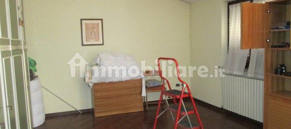 2 Schlafzimmer Villa in Isola Dovarese, Italy, Nr. 16356 12