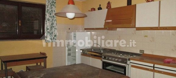 2 Schlafzimmer Villa in Isola Dovarese, Italy, Nr. 16356 16