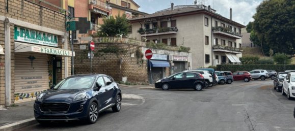 1-Zimmer Gewerbliche Immobilie in Marino, Italy, Nr. 365449 6