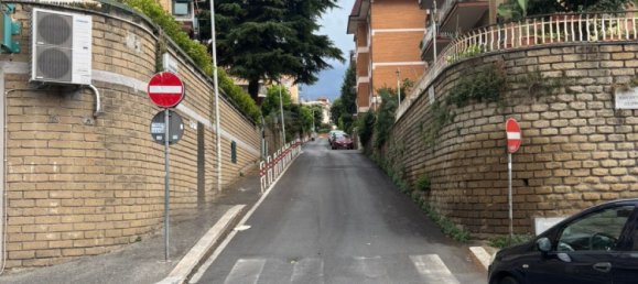 1-Zimmer Gewerbliche Immobilie in Marino, Italy, Nr. 365449 3