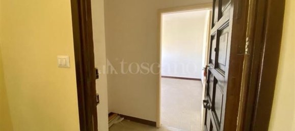 4 rooms Apartment in Calascibetta, Italy No. 46565 3