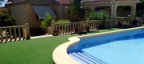 3 bedrooms Villa in Torrevieja, Spain No. 9888 2