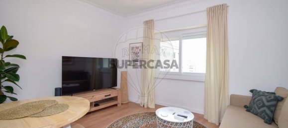 2 Schlafzimmer Wohnung in Amadora, Portugal, Nr. 308577 2