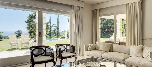 6 bedrooms Villa in Sant Andreu de Llavaneres, Spain No. 26121 3