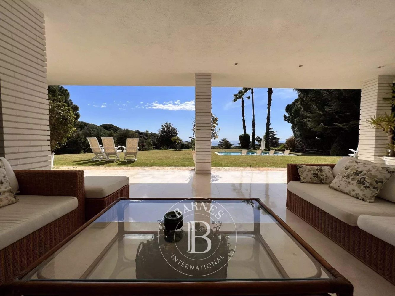 6 bedrooms Villa in Sant Andreu de Llavaneres, Spain No. 26121