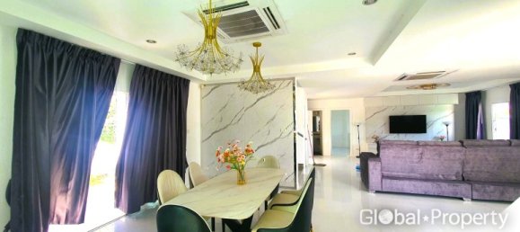 3 bedrooms Cafe / restaurant in Pattaya, Thailand No. 19848 4