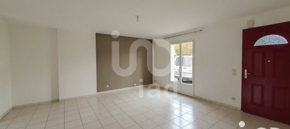 3 bedrooms House in Tours, France No. 161369 7