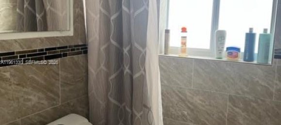 2 chambres villa à louer à Miami, Miami-Dade, Florida, USA № 615692 5