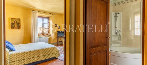 4 bedrooms Villa in Radicofani, Italy No. 78404 20
