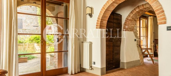 4 bedrooms Villa in Radicofani, Italy No. 78404 27