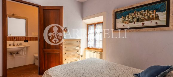 4 bedrooms Villa in Radicofani, Italy No. 78404 19