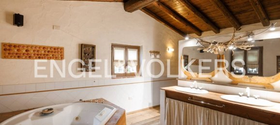 8 غرف نوم منزل في Monzambano, Italy رقم 115681 12