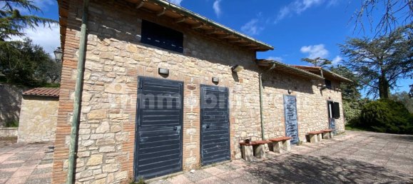 13 bedrooms House in Montecchio, Italy No. 189065 22