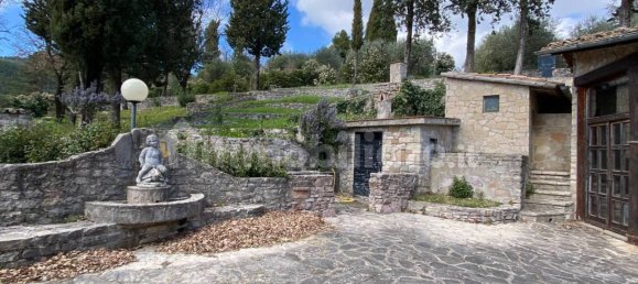 13 bedrooms House in Montecchio, Italy No. 189065 13