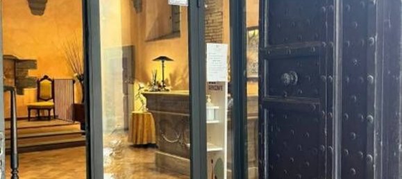  بناية في Cortona, Italy 1700متر مربع رقم 79468 16