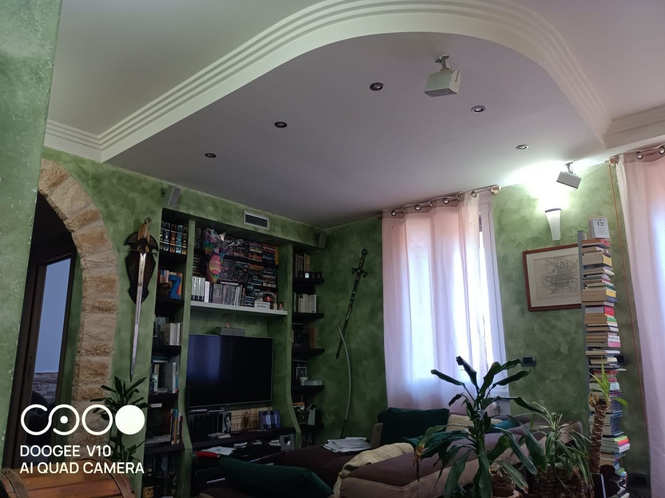 3 rooms Apartment in Milan, Italy No. 268704