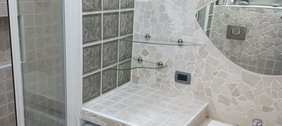 3 rooms Apartment in Milan, Italy No. 268704 12