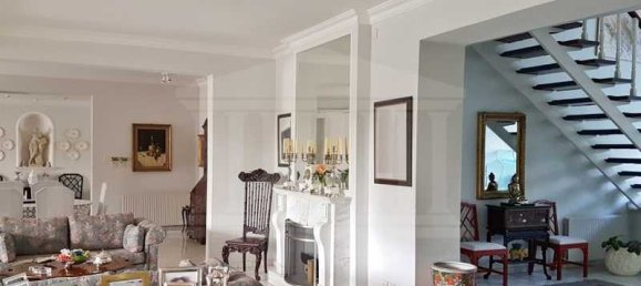 5 bedrooms Villa in Nicosia, Cyprus No. 21168 6