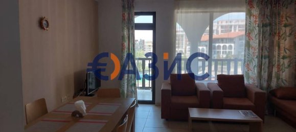 Квартира с 2 спальнями в Свети-Влас, Болгария № 758 2