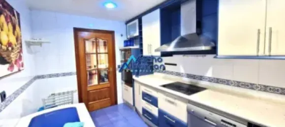 4 bedrooms Apartment in Badajoz, Spain No. 156025 6