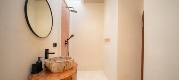 2 Schlafzimmer Villa in Canggu, Indonesia, Nr. 61318 9