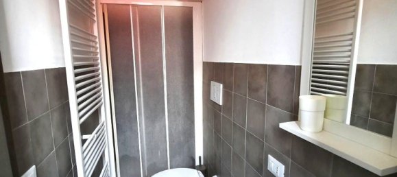 6 rooms House in Rosignano Marittimo, Italy No. 52162 11