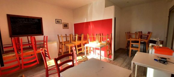 6 rooms House in Rosignano Marittimo, Italy No. 52162 4