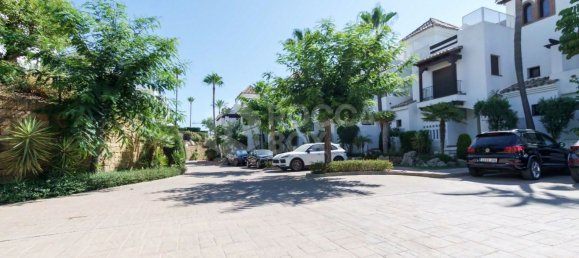 4 bedrooms Townhouse in El Paraiso, Spain No. 105919 43