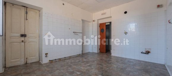 3 rooms Commercial property in Asti, Italy No. 258320 11