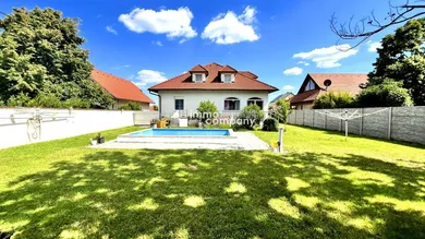Casa de 7 habitaciónes en Nickelsdorf, Austria No. 217994
