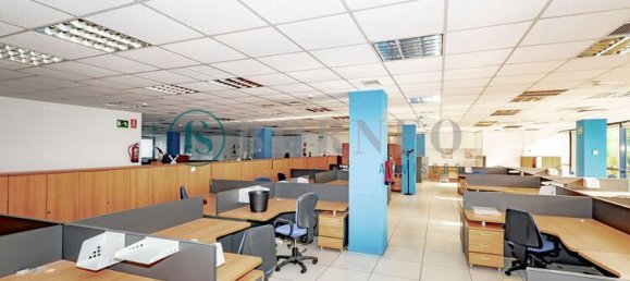 2176m² Office in Las Rozas de Madrid, Spain No. 63389 11