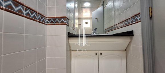 7 bedrooms Villa in Abu Dhabi, UAE No. 31198 29