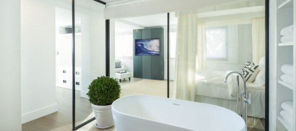 5 bedrooms House in Marbella, Spain No. 182700 7