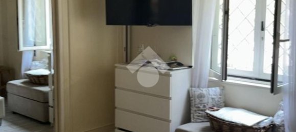 2 rooms Apartment in Rome, Italy No. 300094 12