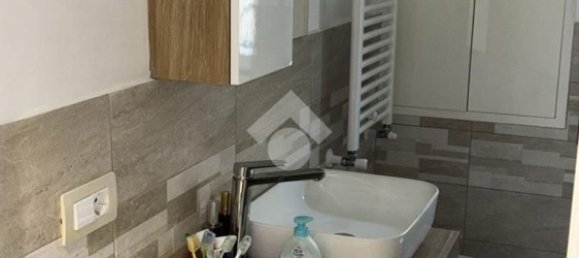 2 rooms Apartment in Rome, Italy No. 300094 27