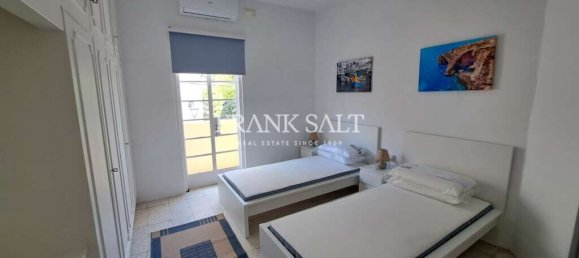 Casa de 4 dormitorios en Attard, Malta No. 7566 9