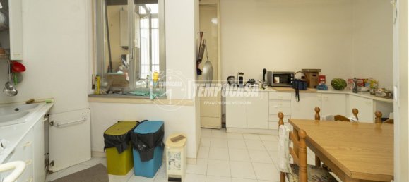 4 rooms Apartment in Perugia, Italy No. 298119 21