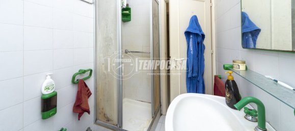4 rooms Apartment in Perugia, Italy No. 298119 2
