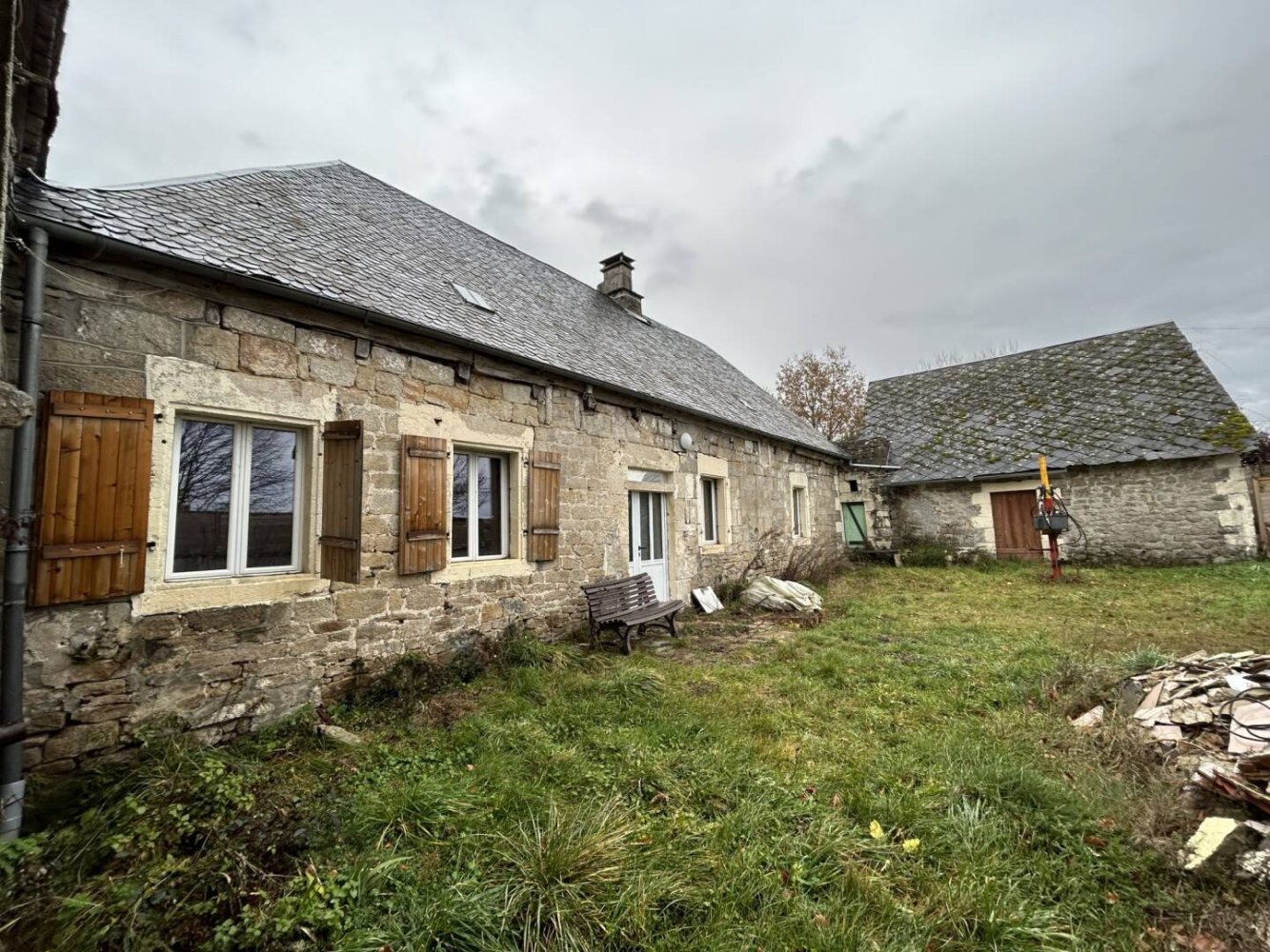 2غرفة منزل في Eyrein, France رقم 108310