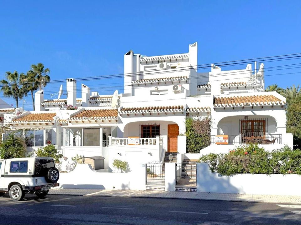 Moradia em banda T3 em Alicante, Spain N.º 274776