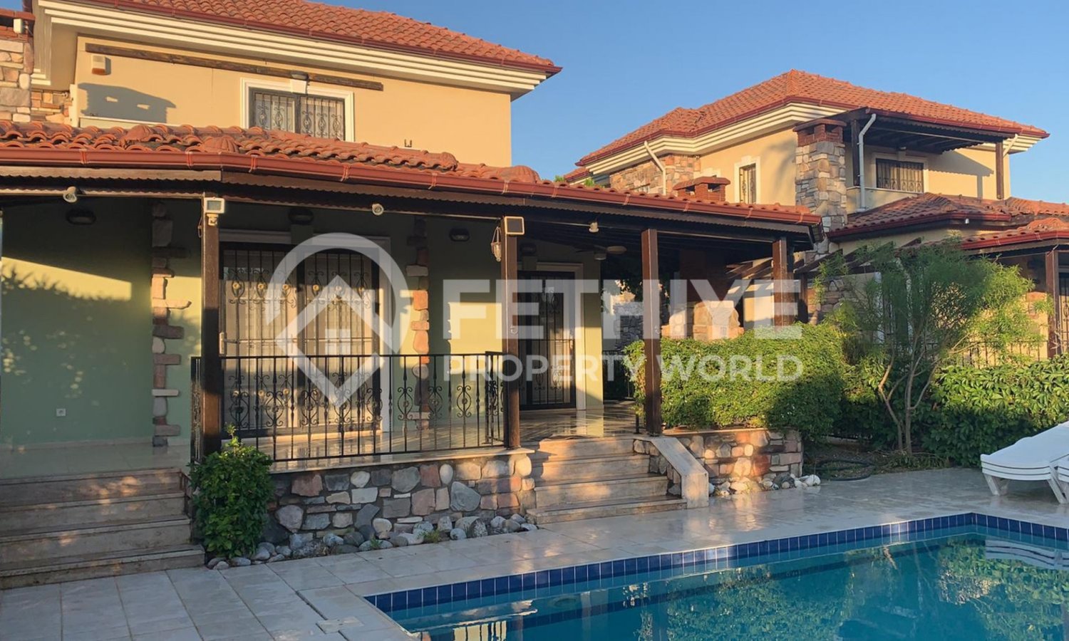 Villa 4+1 in Dalaman, Turkey No. 10224