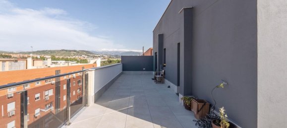 3 bedrooms Penthouse in Granada, Spain No. 140698 44