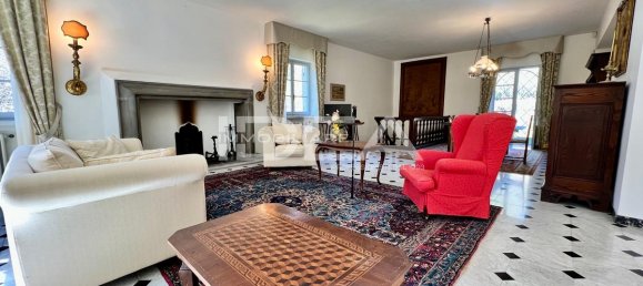 8 rooms Villa in Camaiore, Italy No. 24498 6