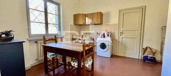 8 rooms Villa in Camaiore, Italy No. 24498 11