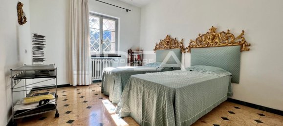 8 rooms Villa in Camaiore, Italy No. 24498 9