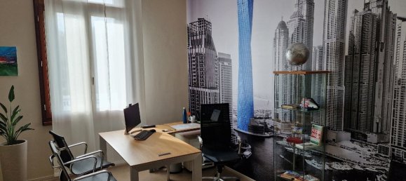 9 rooms Office in Bassano del Grappa, Italy No. 159420 16