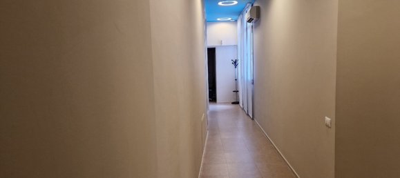 9 rooms Office in Bassano del Grappa, Italy No. 159420 7