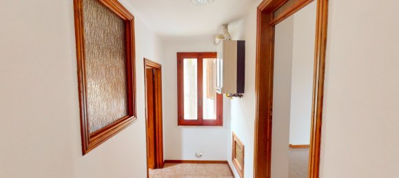 3 rooms Apartment in Assisi, Italy No. 102282 18