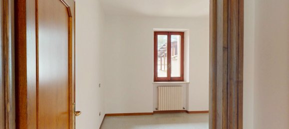 3 rooms Apartment in Assisi, Italy No. 102282 15