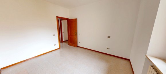 3 rooms Apartment in Assisi, Italy No. 102282 17